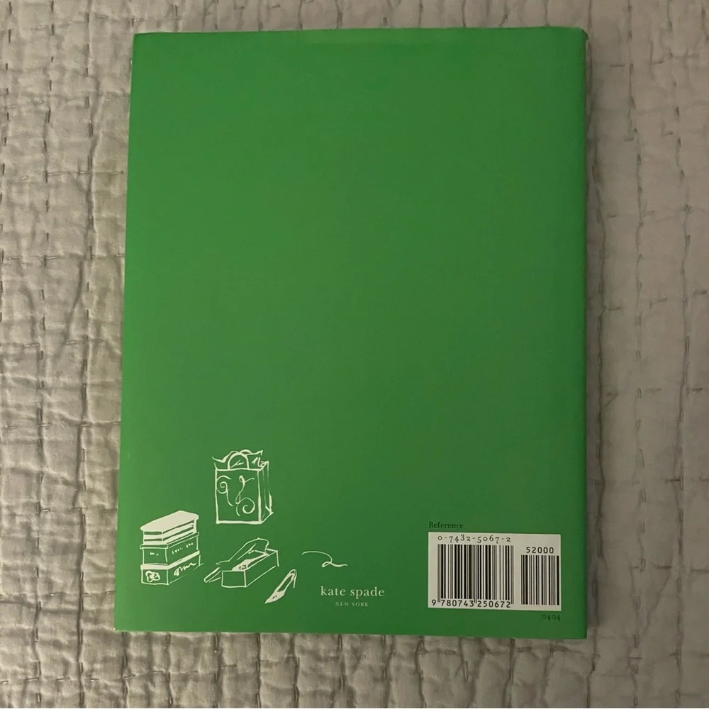 ♠️SALE♠️ Kate Spade Style book - Picture 2 of 6